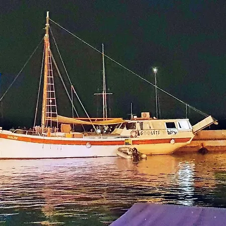 Ship Dolin - With View To Old Town * Ζαντάρ